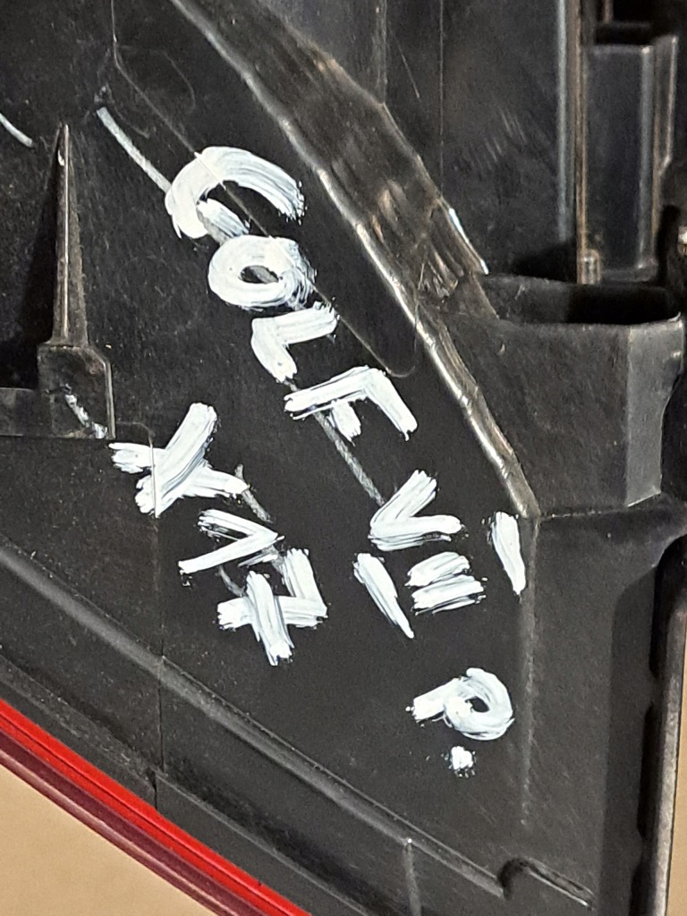 фото №8, Vw golf vii лампа правий задня x17