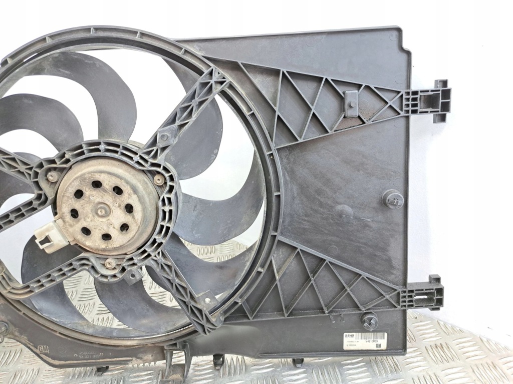 Opel meriva b 2010 електричний вентилятор радіатора Доставка