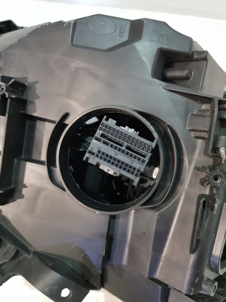 Лампа правая правый перед 5a01962-05 mini cooper f55 f56 рестайлинг  led адаптивный Цена