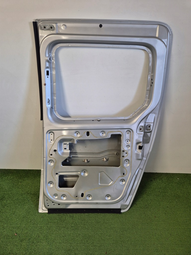 фото №6, Renault kangoo mercedes citan дверь правый задняя правое задние