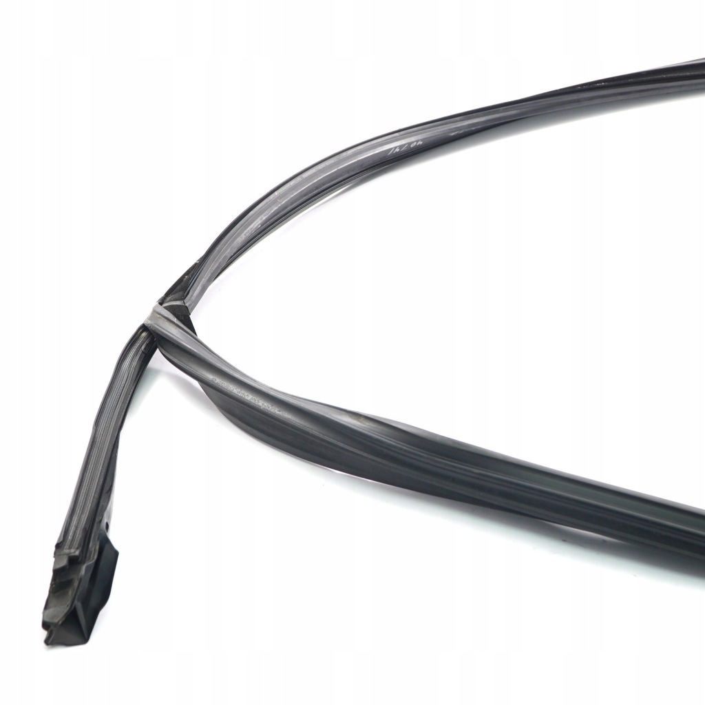 фото №14, Bmw x5 f15 прокладка стекло левый перед 7289617