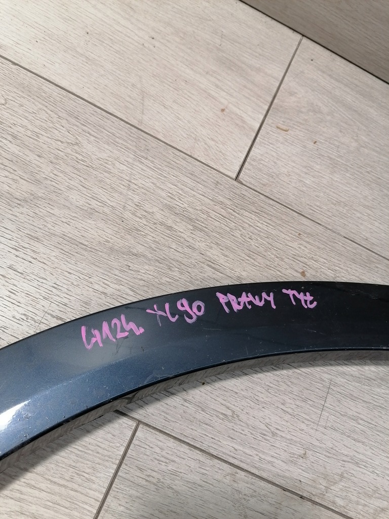 фото №14, Volvo xc90 молдинг крыло правый задняя 31378161