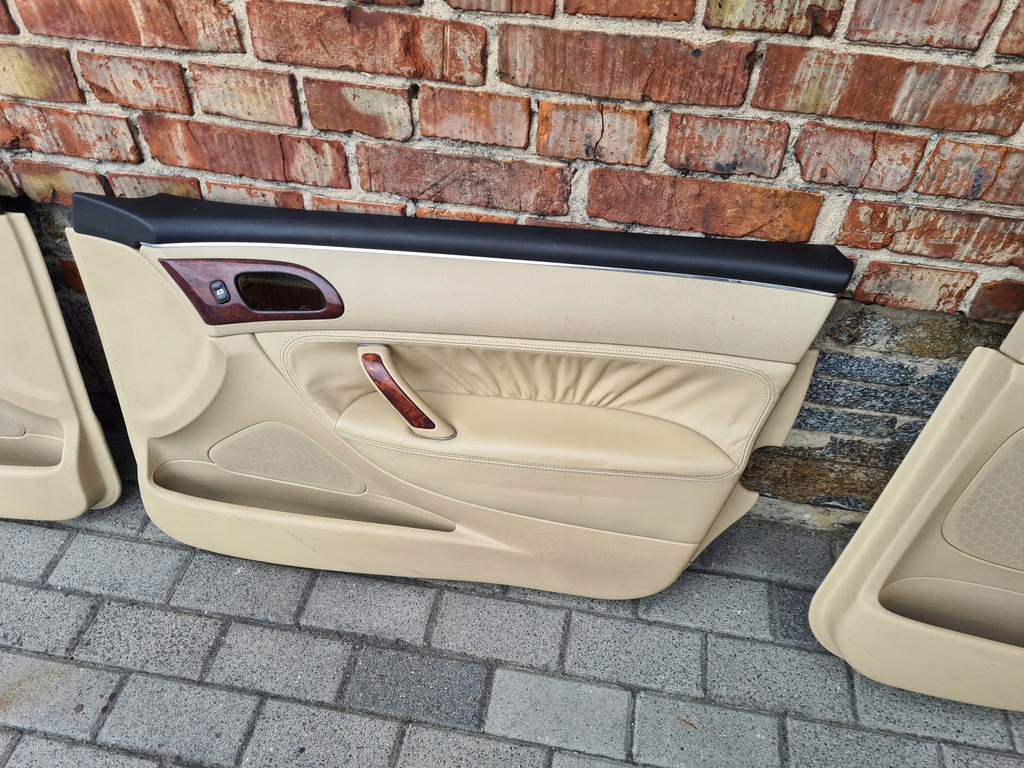 фото №5, Комплект обшивка дверей peugeot 607