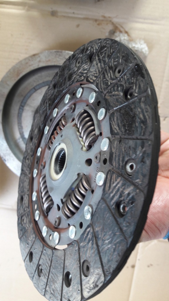 фото №5, Vw caddy iv 2018 2.0 tdi сцепление прижим 03l141016j колесо маховик