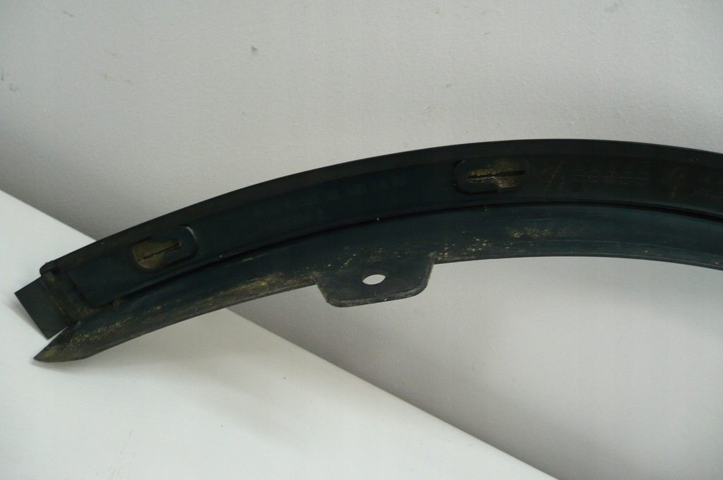 фото №11, Mitsubishi outlander iii 12- молдинг крила права задня