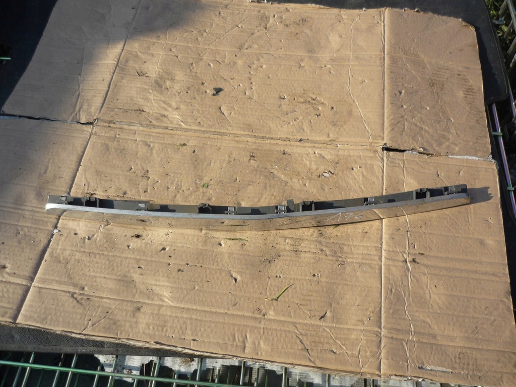 фото №1, Молдинг решітка радіатора хром mercedes w203 cl