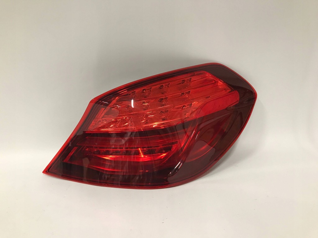 фото №1, Bmw 6 f06 f12 f13 лампа задняя правая led europa