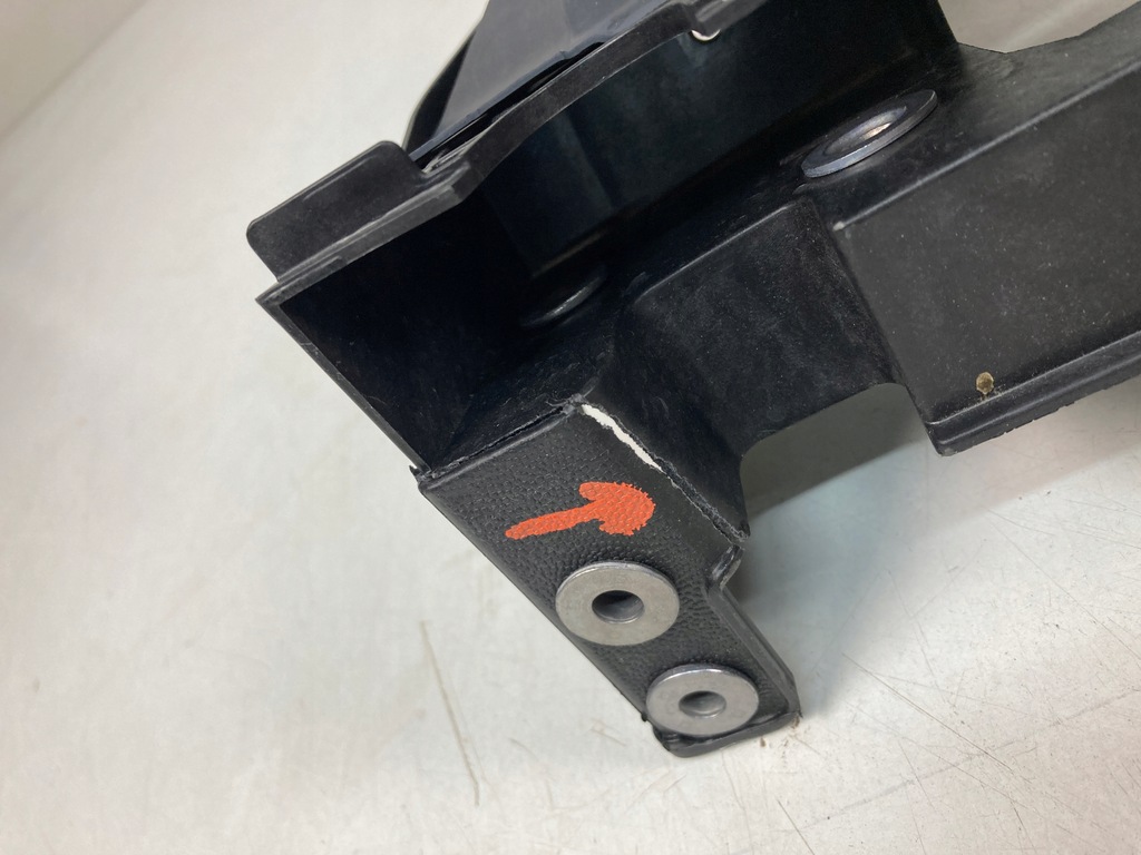 фото №15, Усилитель передние с крепление радиатора vw t-roc oe: 2ga805588t