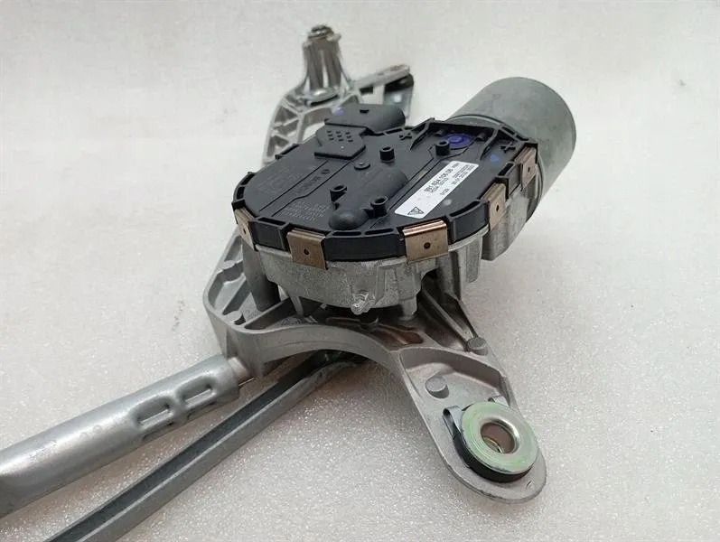 фото №4, Porsche 718 gt4 двірник 99162803609 rhd тягa