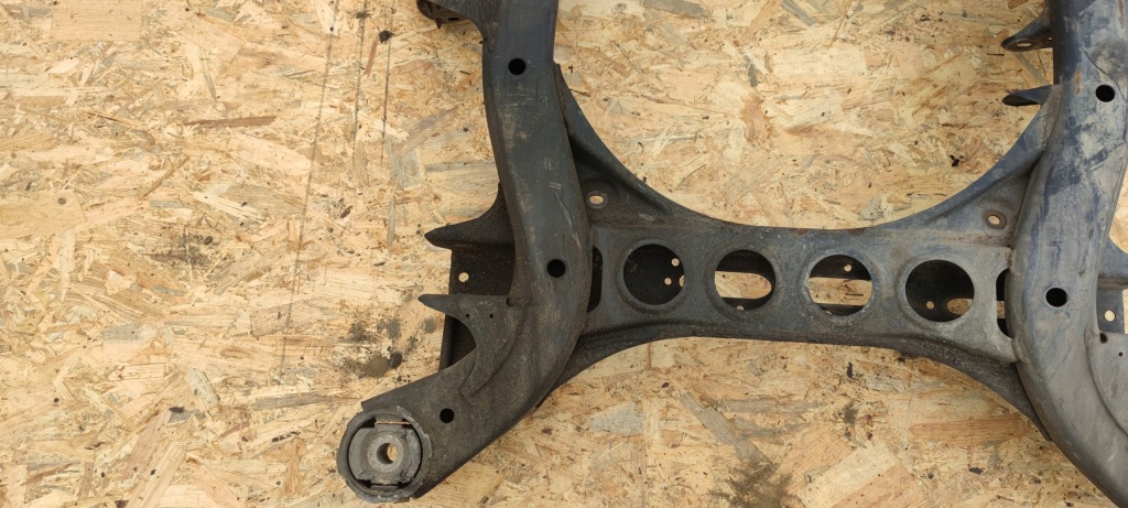 фото №7, Подрамник подрамник подрамник перед audi q7 7l0499314c