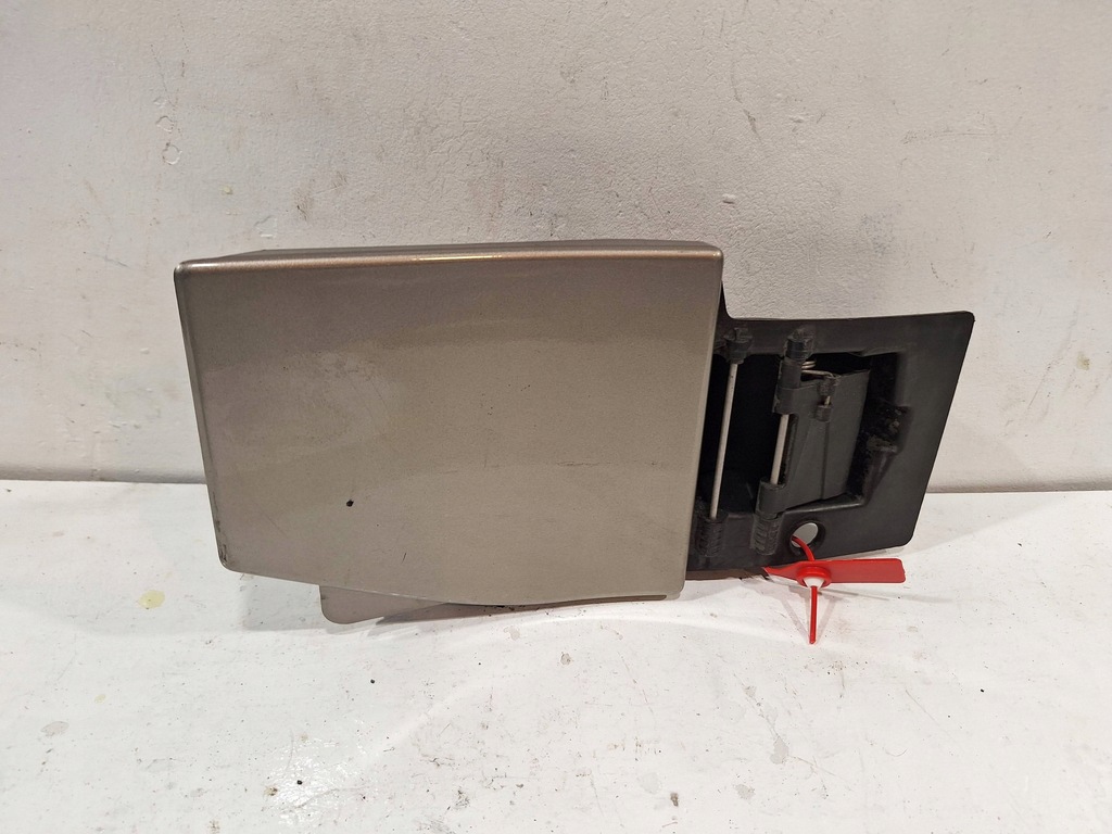 фото №1, Крышка заливной топлива 93867913 renault trafic iii vivaro b 14-