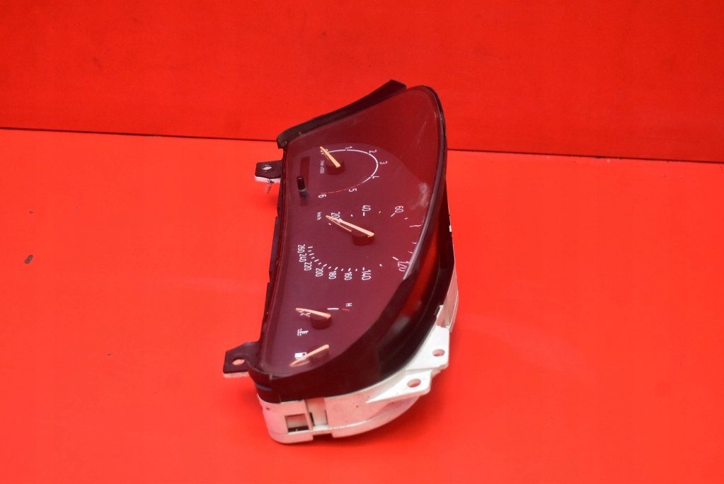 Панель приборы европа  5373188 saab 9-3 93 1 1 2.2 did 125 km 98-02 Недорого