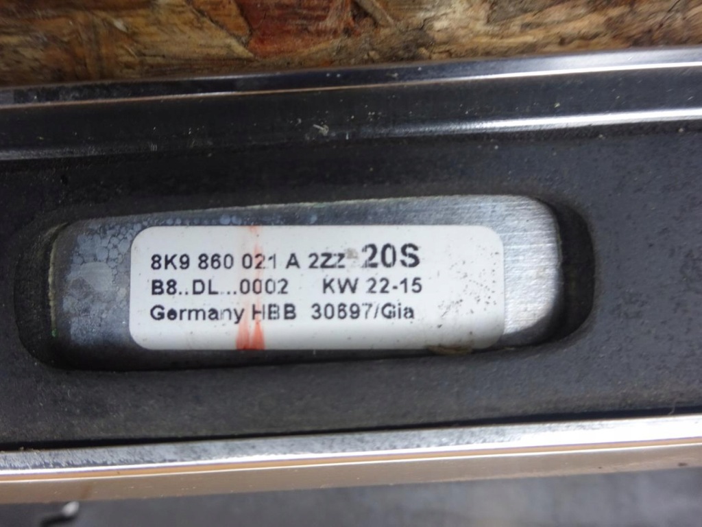 Audi a4 b8 универсал рейлинги кровельные правый  левое  комплект 8k9860021a 8k9860022a Доставка