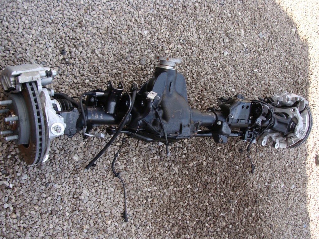 фото №16, Міст перед jeep wrangler jl 4xe 2.0 гібрид 2023r !!!