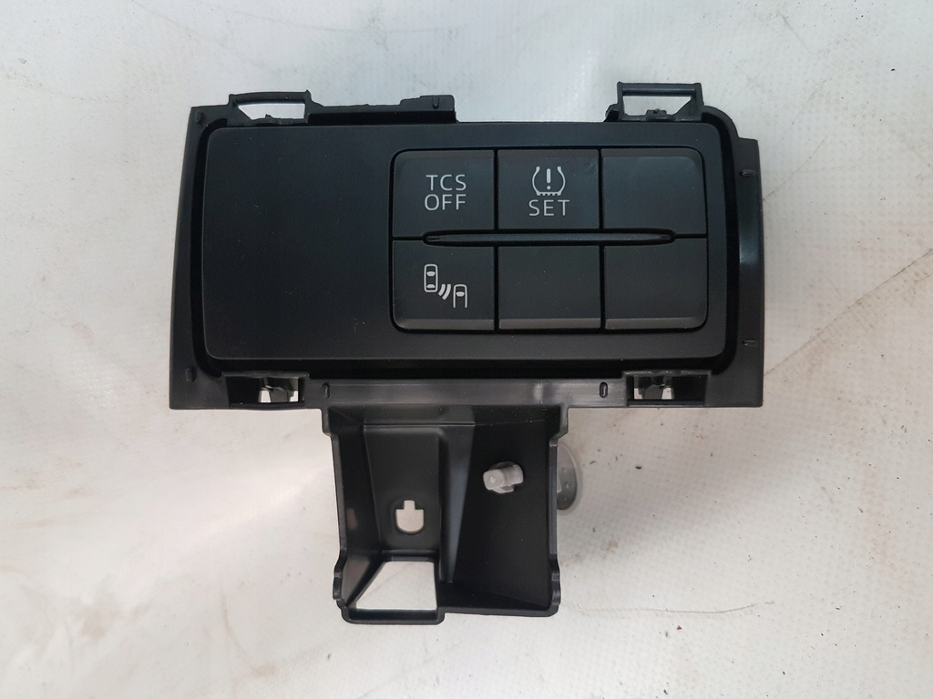 фото №1, Mazda cx3 15- переключатель панель tcs set de4m66170