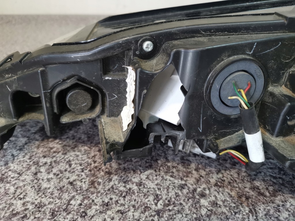 фото №7, Nissan rogue x-trail t33 2021 лампа правая верхний передняя uszk usa