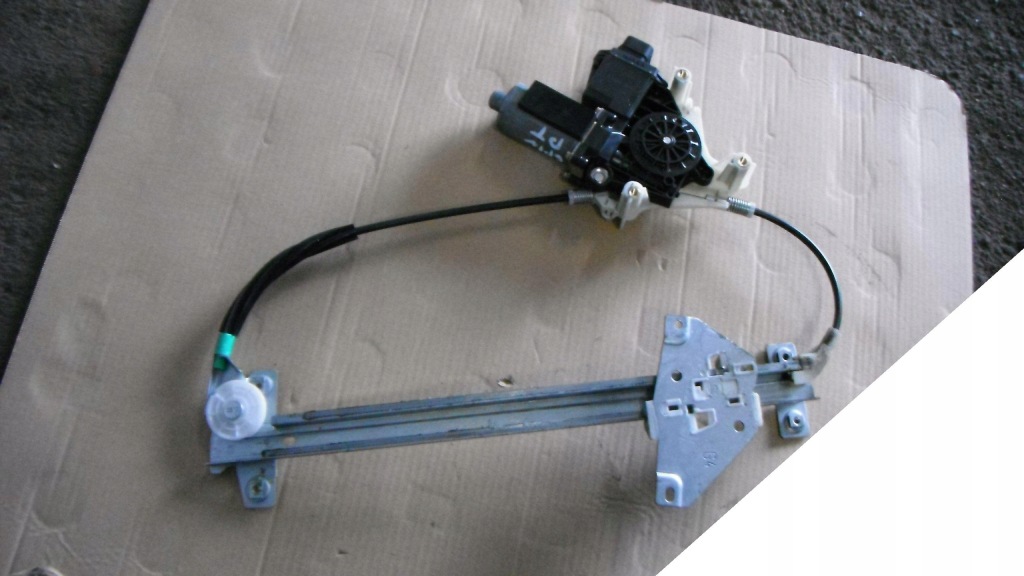 фото №1, Space star 98-06 механизм стекло правый задний электрический