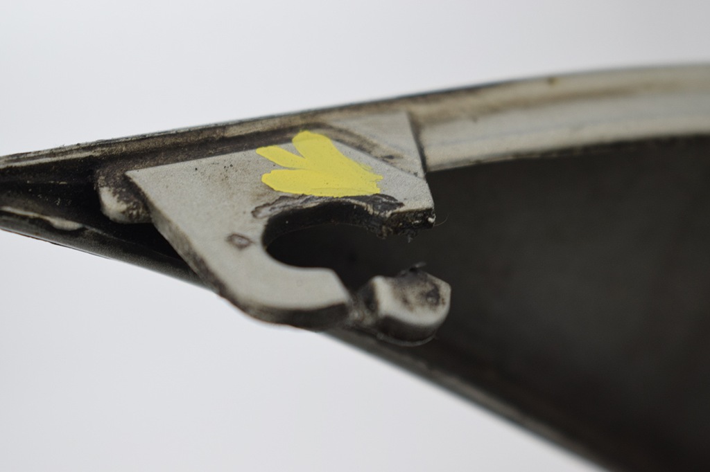 фото №10, Бампер передний toyota avensis ii t25 6t1