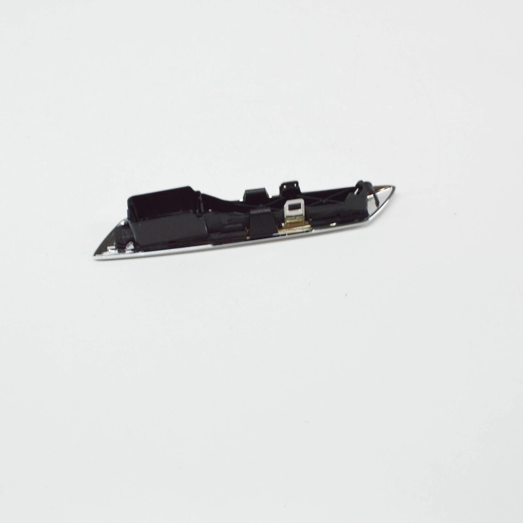 фото №8, Bmw 5 f07 передня частина left fender накладка cover 7336641 51137336641 oem