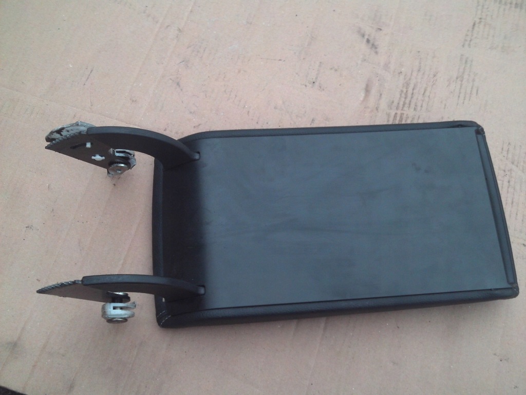 фото №6, Підлокітник skoda superb iii 3v kombi 15-