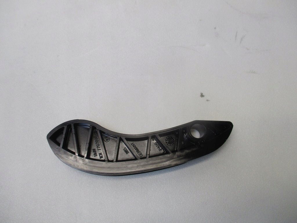 Направляющая распределительного вала bmw f10 f11 3.0 d Киев