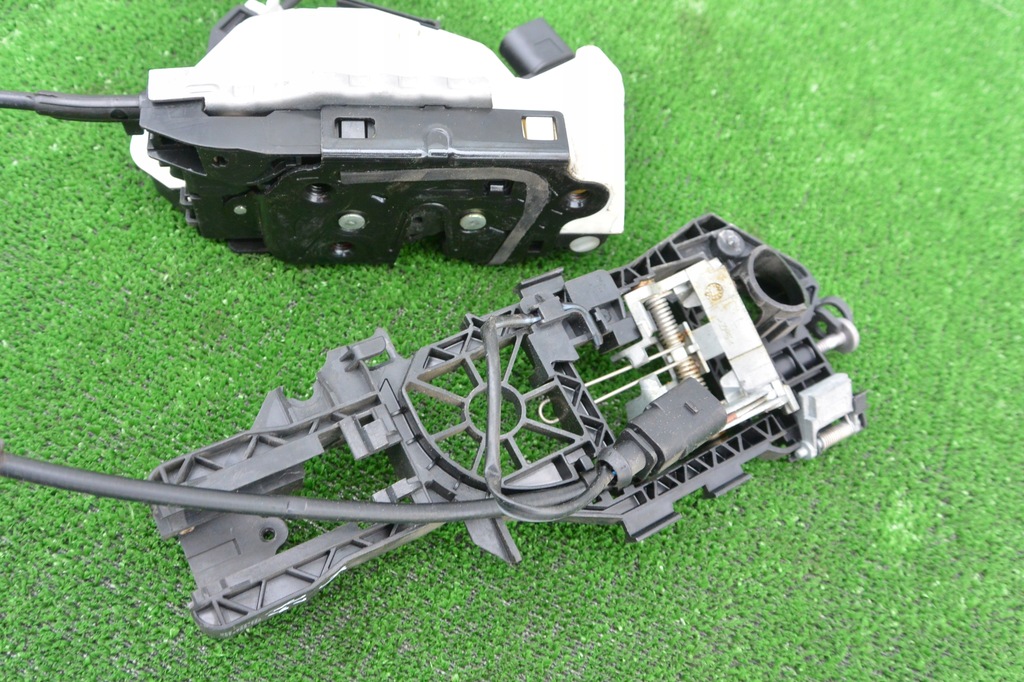 фото №5, Замок двері лівий правий задня vw passat cc комплект