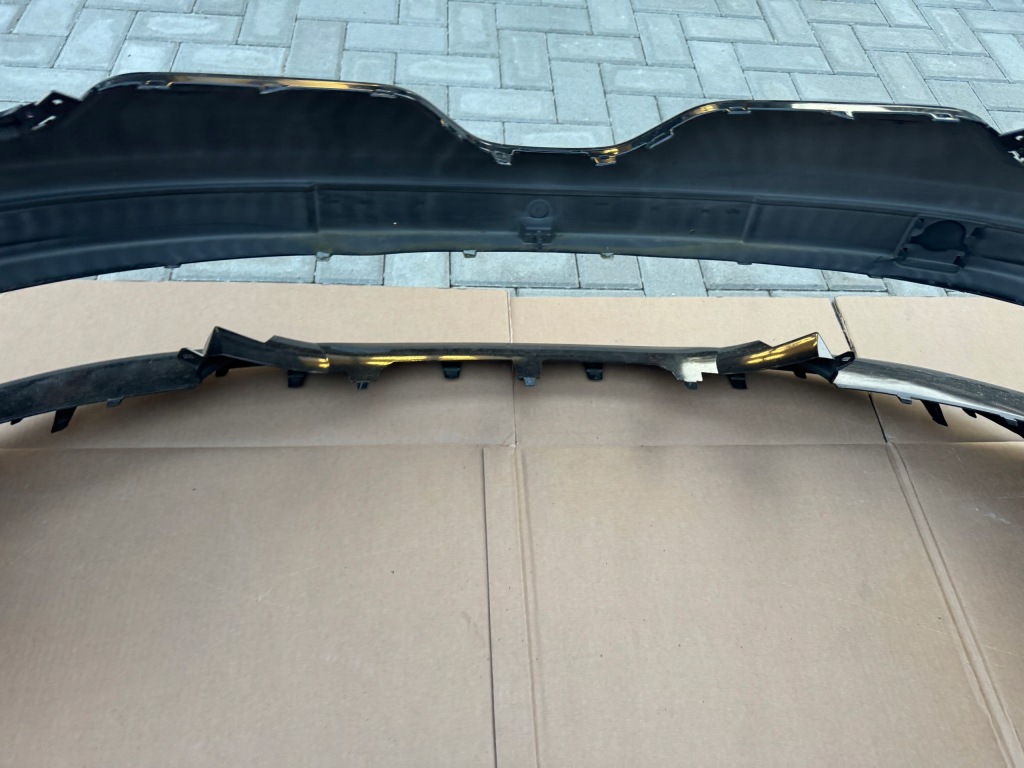 Бампер перед renault megane iii lift rs оригинал Оригинал