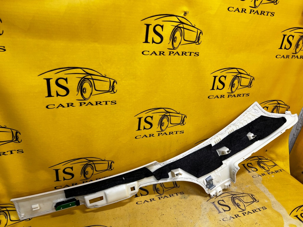 фото №8, Захист обшивка оббивка стійка d права alcantara audi a8 d4 long