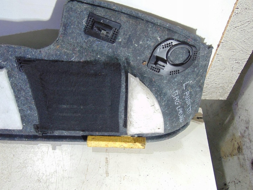 фото №6, Обшивка багажника лівий задня tt 8j cabrio 8j7863879