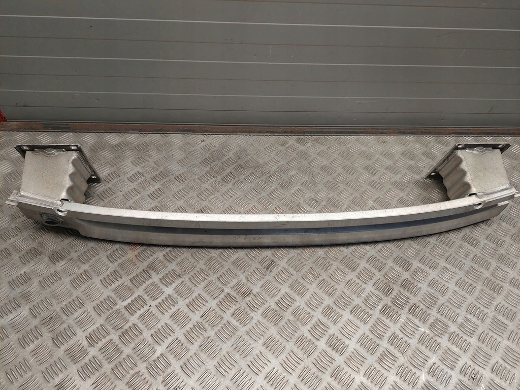 фото №7, Audi a8 s8 d4 4h 2015 с задний поперечина бампера заднего