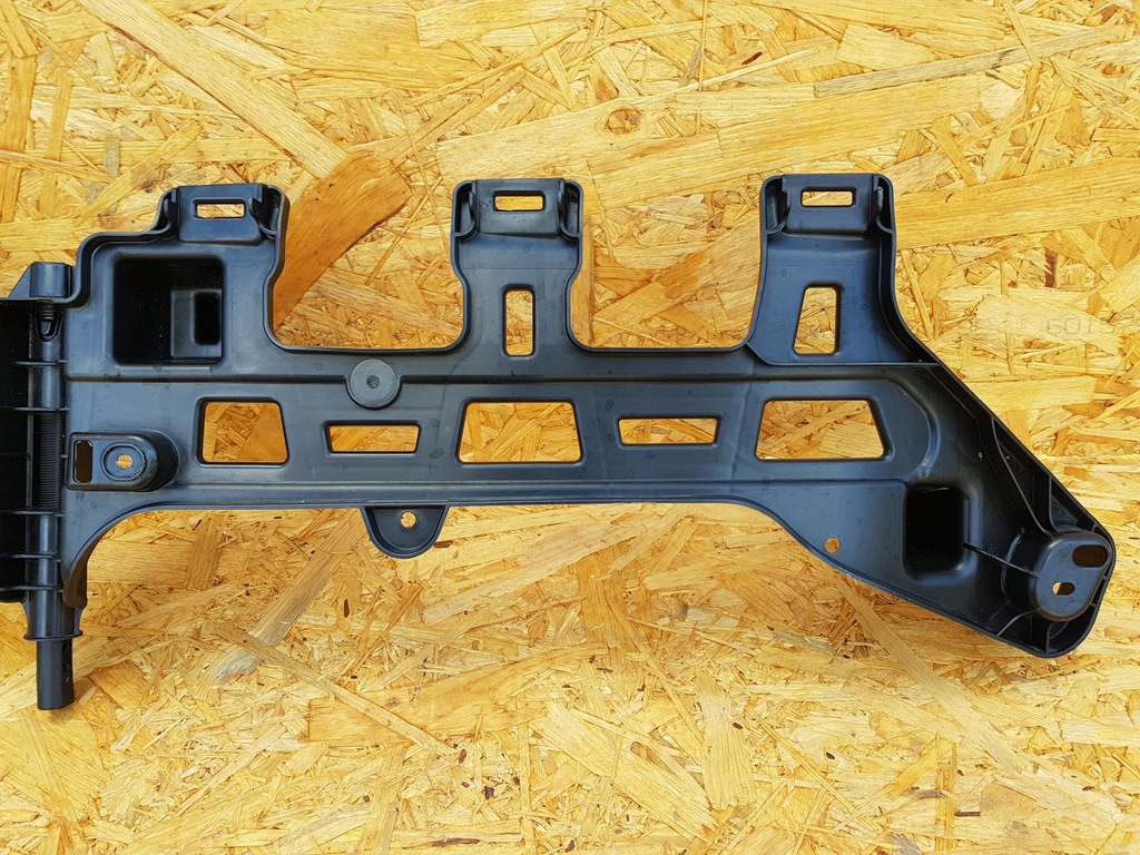 фото №10, Skoda enyaq 20- усилитель решётка решетка направляющая каркас 5la807723