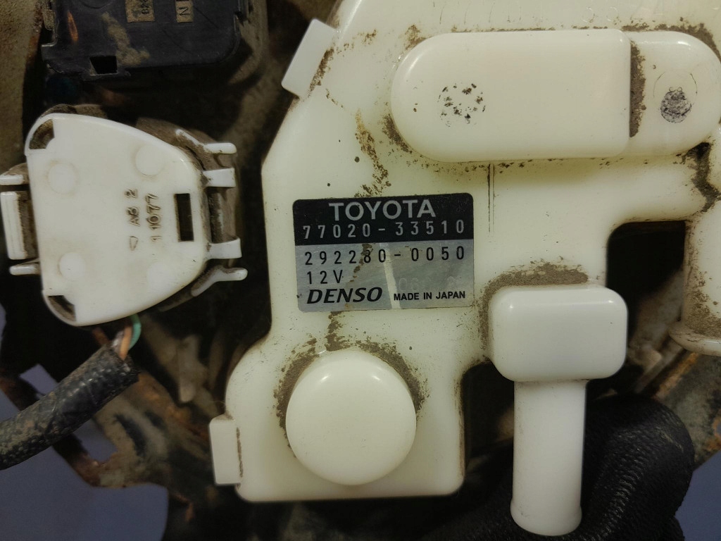 фото №6, Toyota camry viii xv70 17- 2.5 hybrid насос паливна 77020-33510