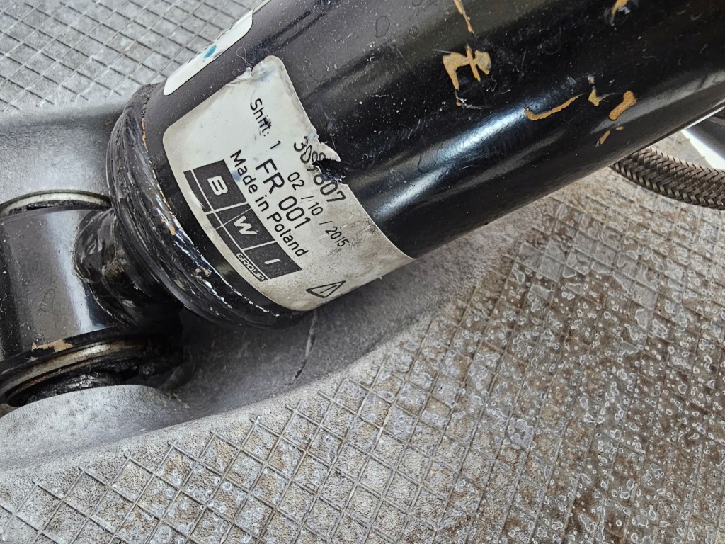 Ferrari поворотний кулак правий задня підвіска праві задній 238470 Київ