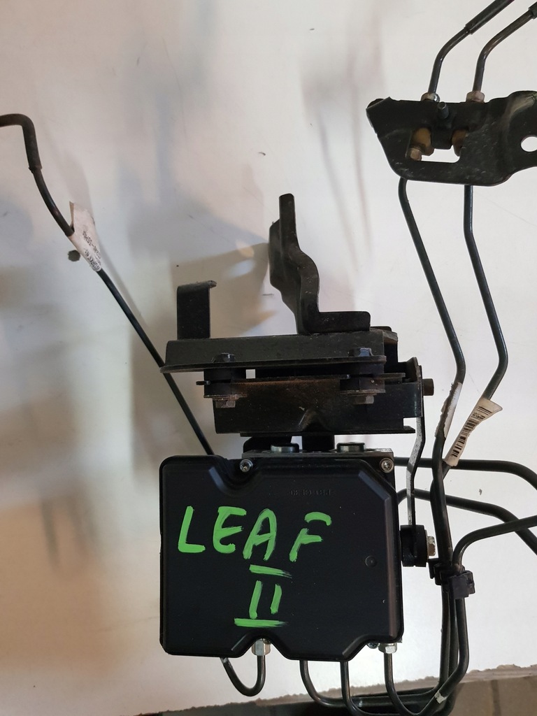 фото №1, Nissan leaf ii 2 насос abs