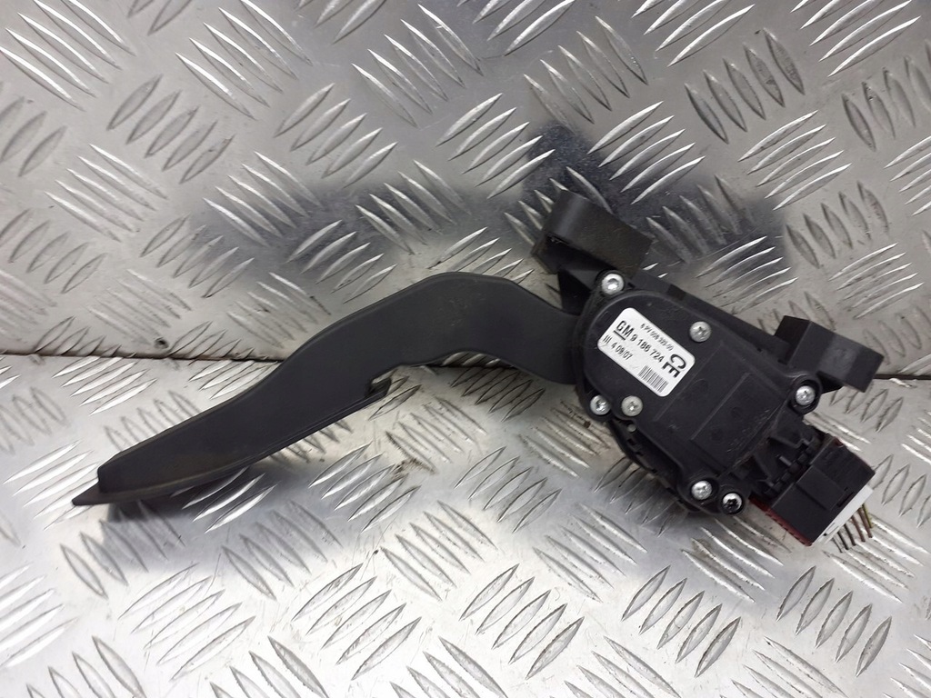 фото №1, Педаль газу opel signum 1.8 6pv00832200