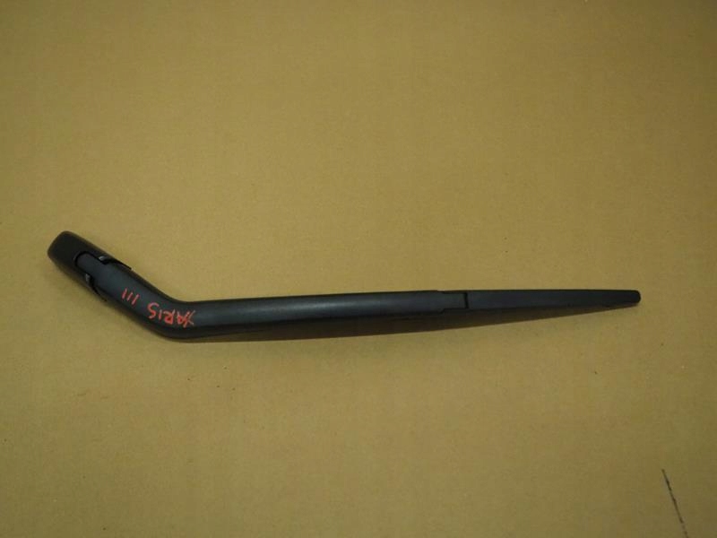 фото №1, Рычаг дворники крышки toyota yaris iii lift