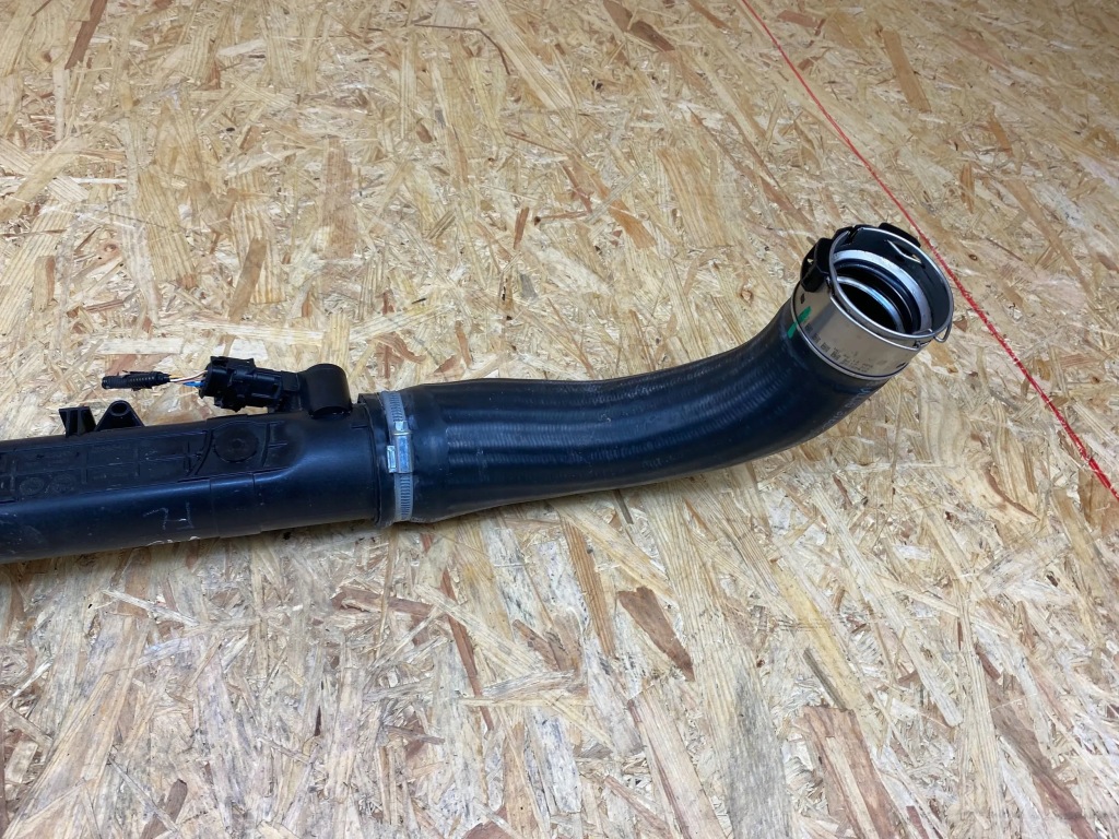 фото №11, Патрубок труба шланг повітря volvo xc90 ii xc60 ii v60 ii 31686412 31657738