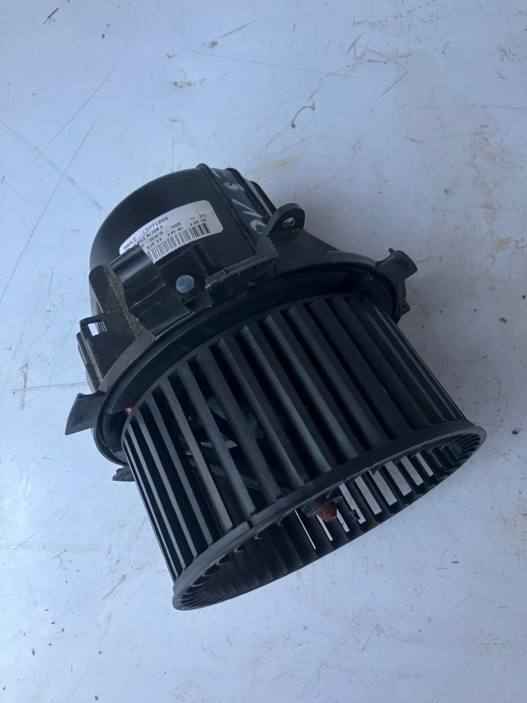 фото №1, Воздуходувка отопителя citroen c5 iii x7 l5771000