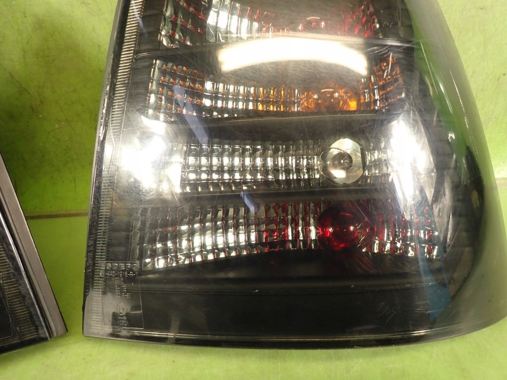 фото №11, Лампа правая левая задняя поворотники opel astra g ii hb 00r тюнинг smoke