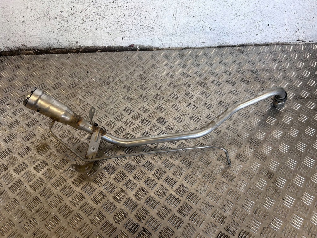 фото №1, Заливная горловина топлива volvo xc60 32242538