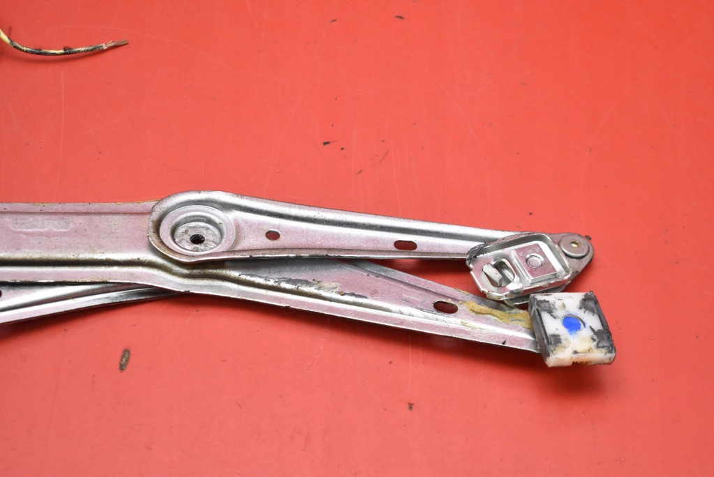 Підйомник скло правий перед eu 6004pa1033 mercedes ml w163 рестайлінг  01-05 Оригінал