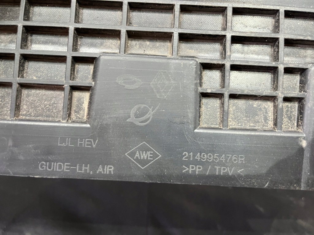 Renault arkana воздуховод воздуха перед передняя 214995476r Цена