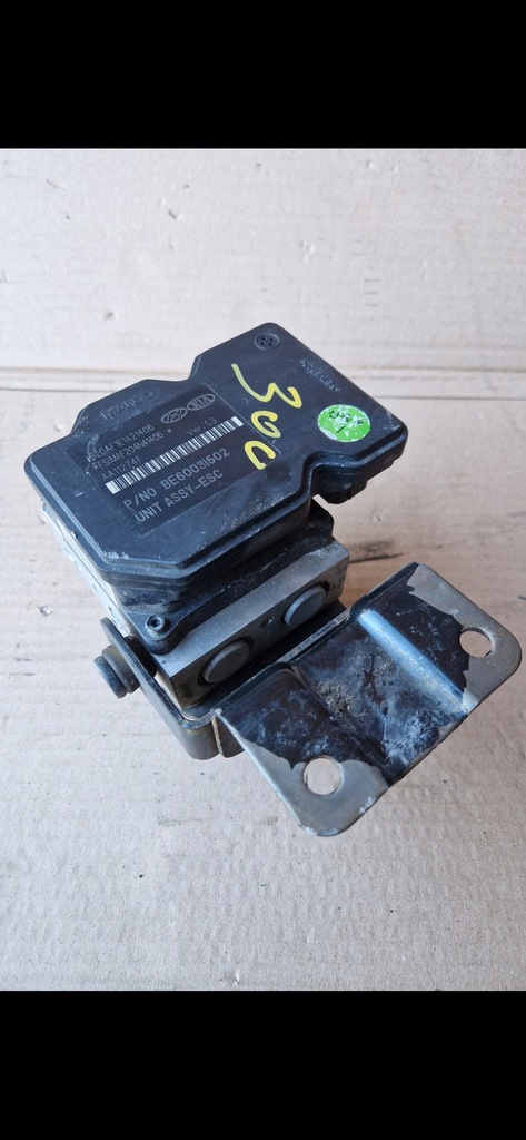 фото №9, Hyundai i40 2013r 1.7 crdi насос abs be60031502 58920-3z510