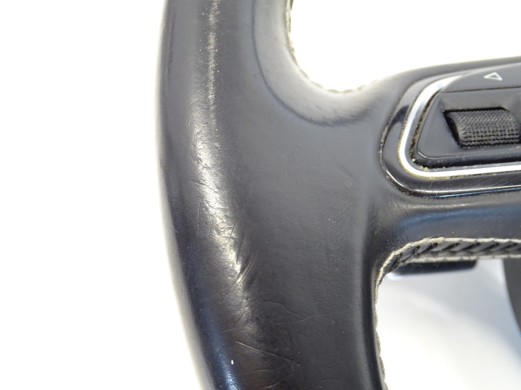 фото №10, Воздуховод кожа 3 спицевой audi s8 4h 4h0419091k