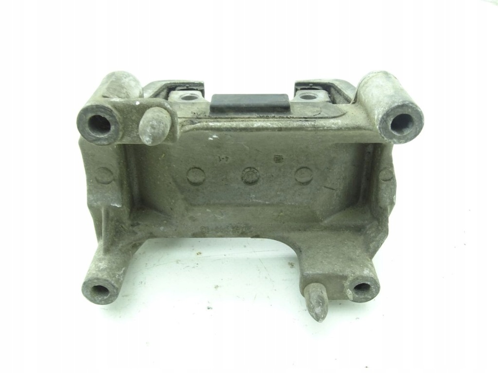 фото №5, Opel calibra 94-97 2.0 16v x20xev кронштейн подушка двигателя оригинал 90495514