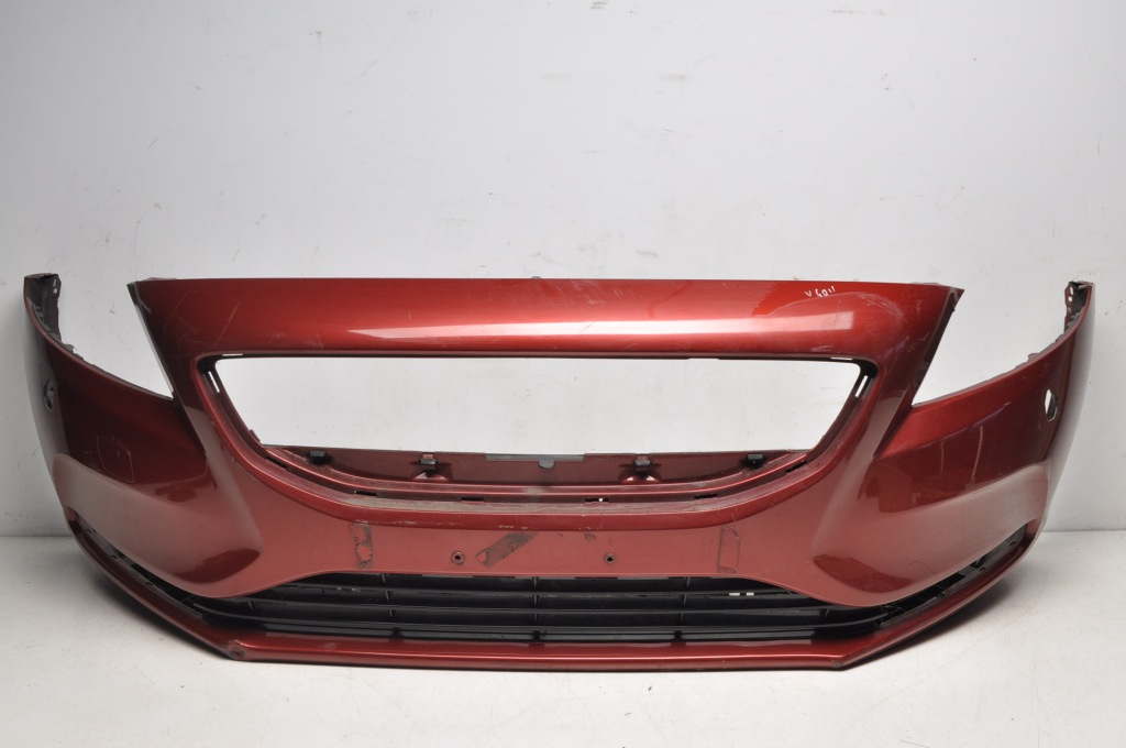 фото №1, Volvo v40 ii бампер перед передний омыватель 702-46