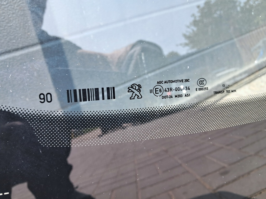 фото №7, Peugeot 308 ii t9 стекло лобовое передняя оригинал 2013 скол