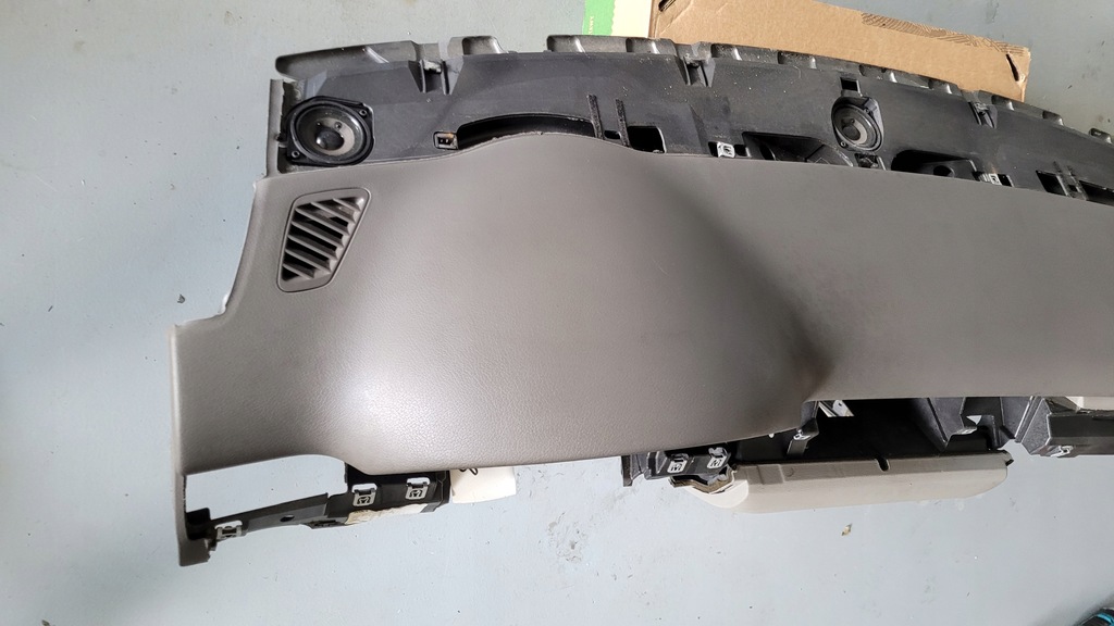 фото №4, Консоль панель приладів панель приладів audi a8 d3 бежева оригінал