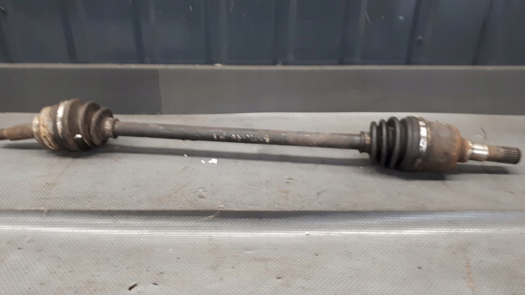 фото №1, Привідний вал права задня subaru forester 2.0 05r