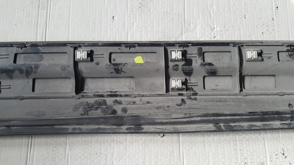 фото №11, Молдинг дверь левый перед porsche cayenne 7p5837787q